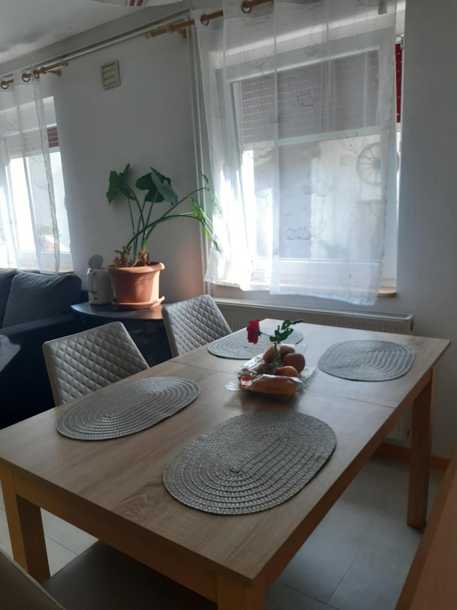 Trnovo Ob Soci Kuhala Lägenhet Kobarid Exteriör bild