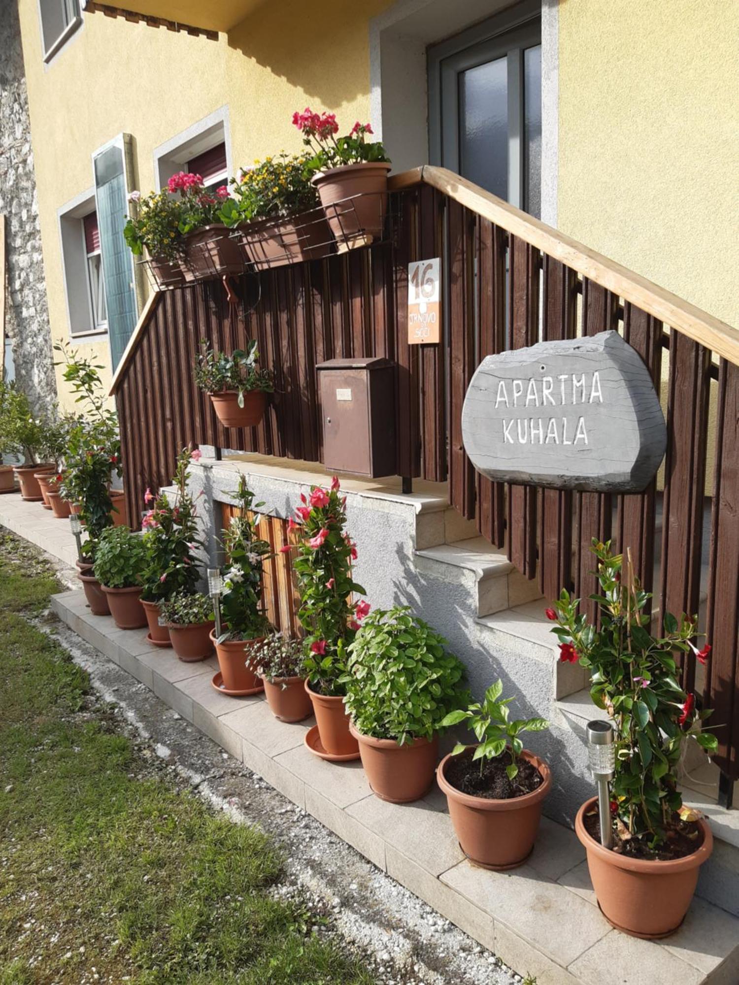 Trnovo Ob Soci Kuhala Lägenhet Kobarid Exteriör bild